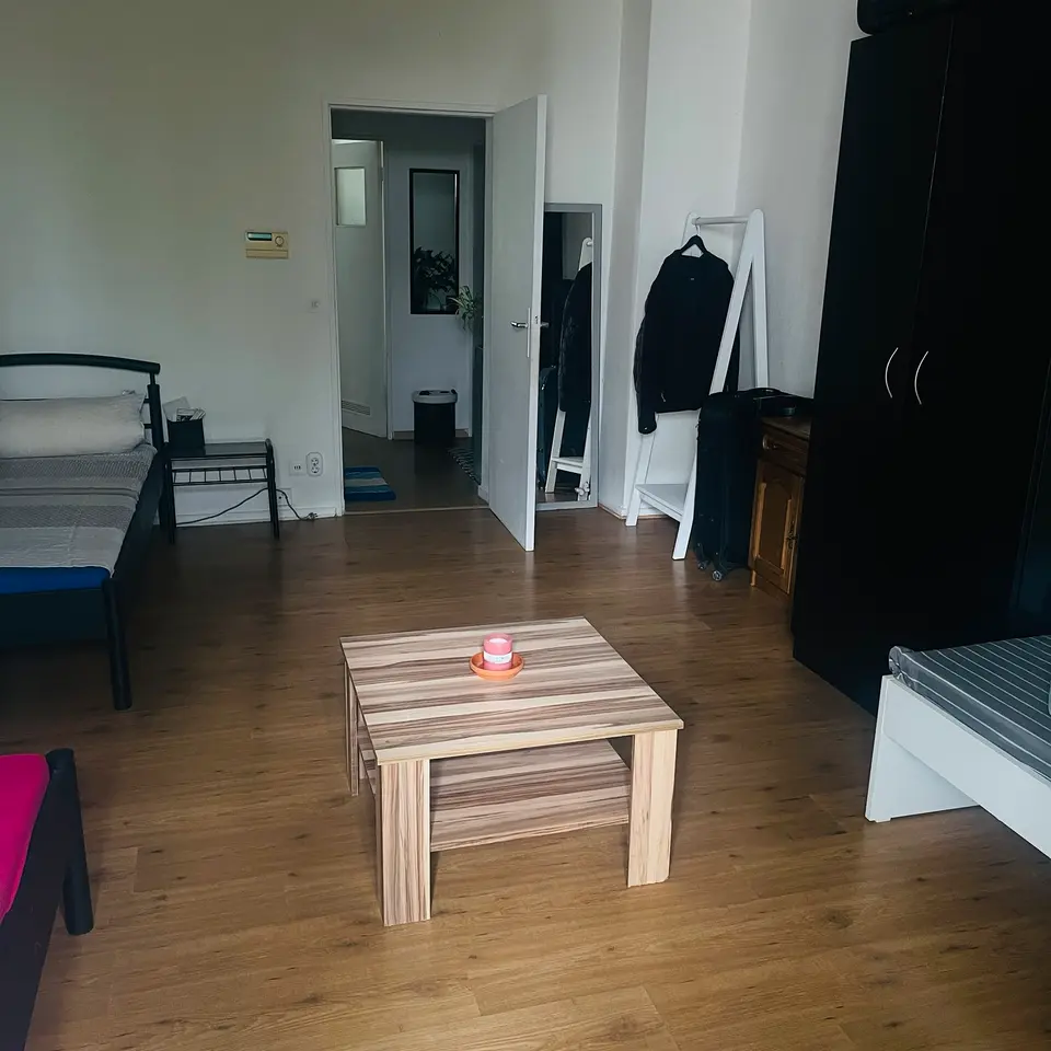 WG-Zimmer mit 350 m² in Berlin – Bild 2