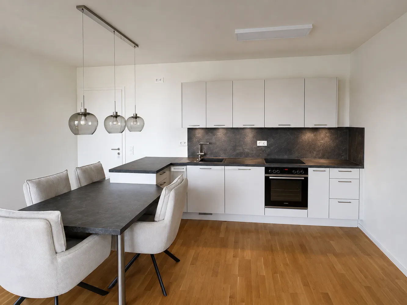 3 Zimmer Wohnung mit 80 m² in Leipzig – Bild 2