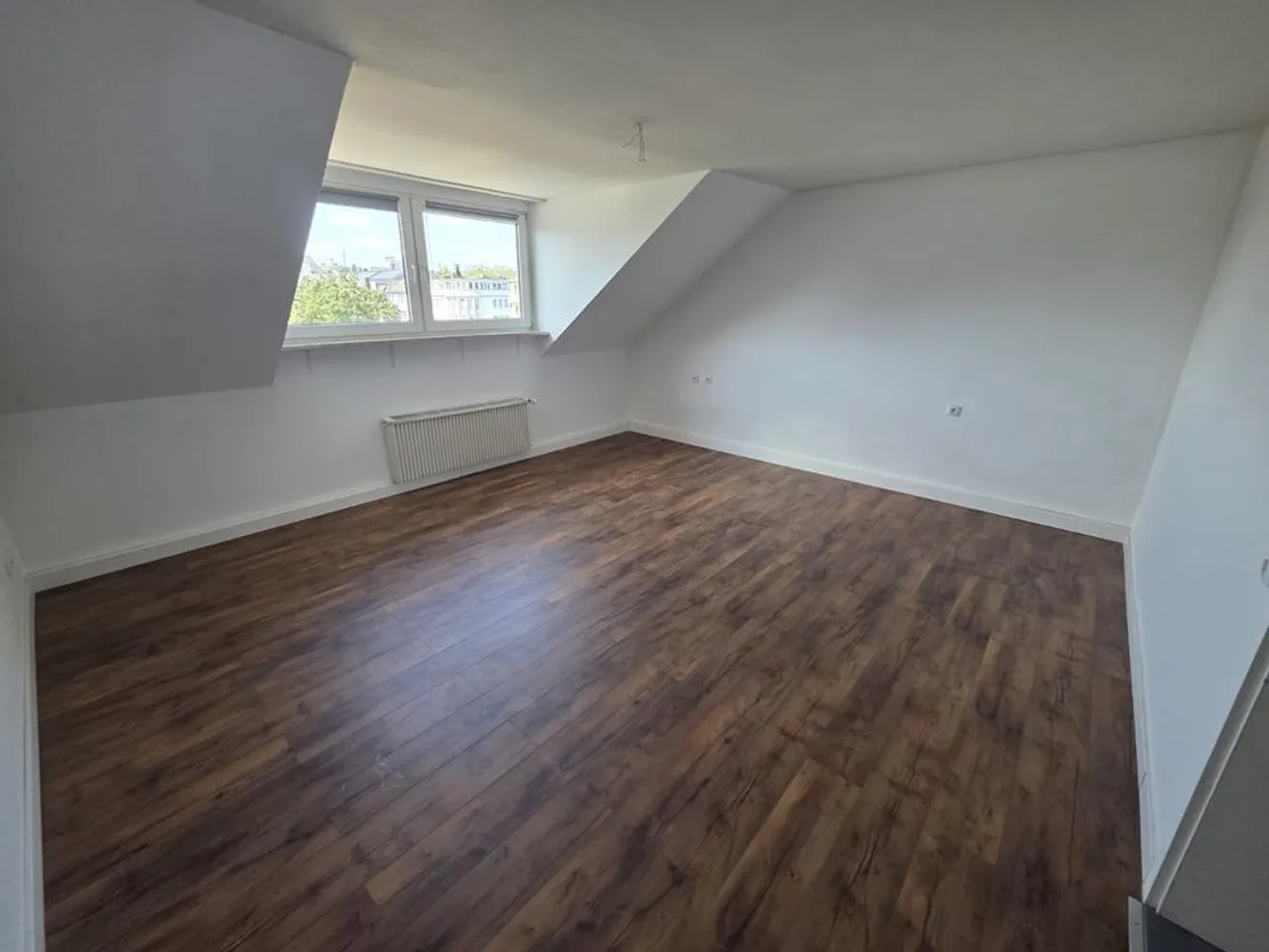 3 Zimmer Wohnung mit 90 m² in Hamburg – Bild 4