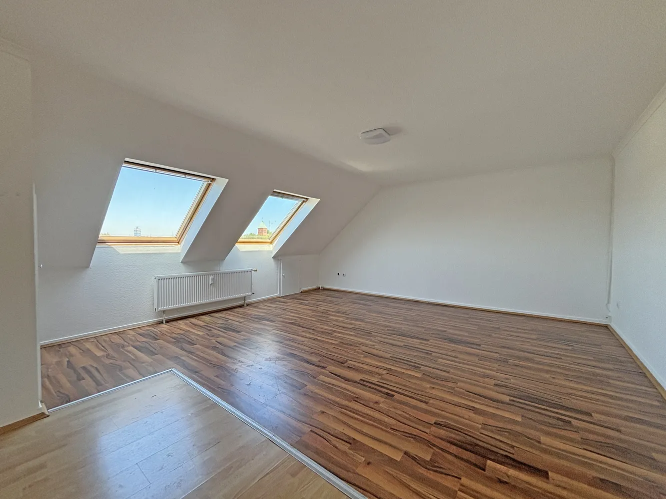 2 Zimmer Wohnung mit 60 m² in Duisburg – Bild 1