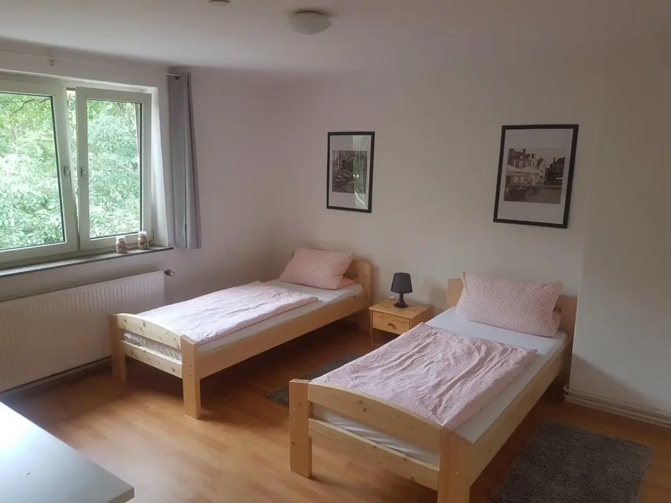 WG-Zimmer mit 80 m² in Kassel – Bild 1