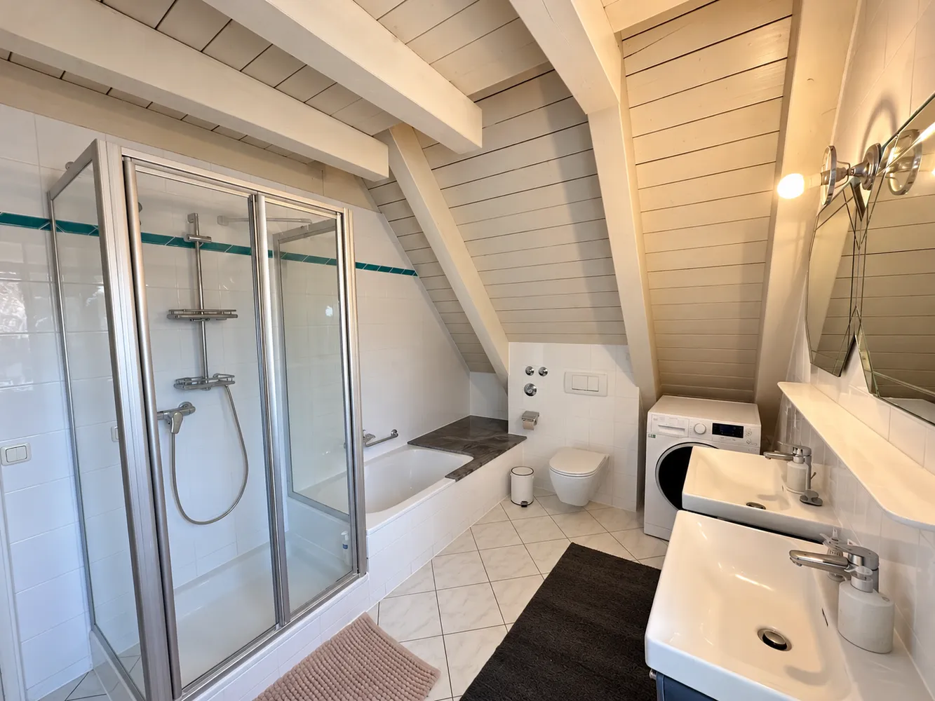 5 Zimmer Wohnung mit 116 m² in München – Bild 8