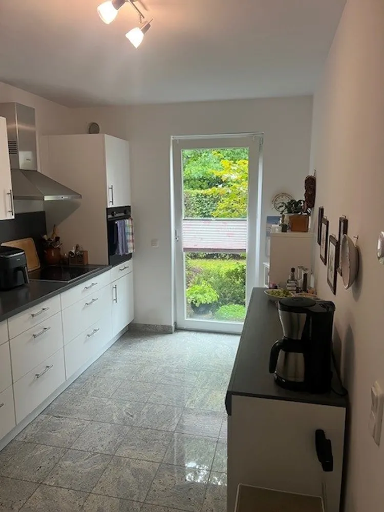 2 Zimmer Wohnung mit 72 m² in Düsseldorf – Bild 7