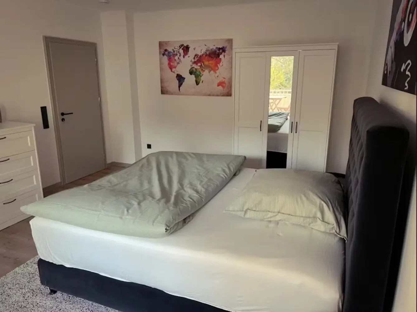 WG-Zimmer mit 30 m² in Frankfurt am Main – Bild 2