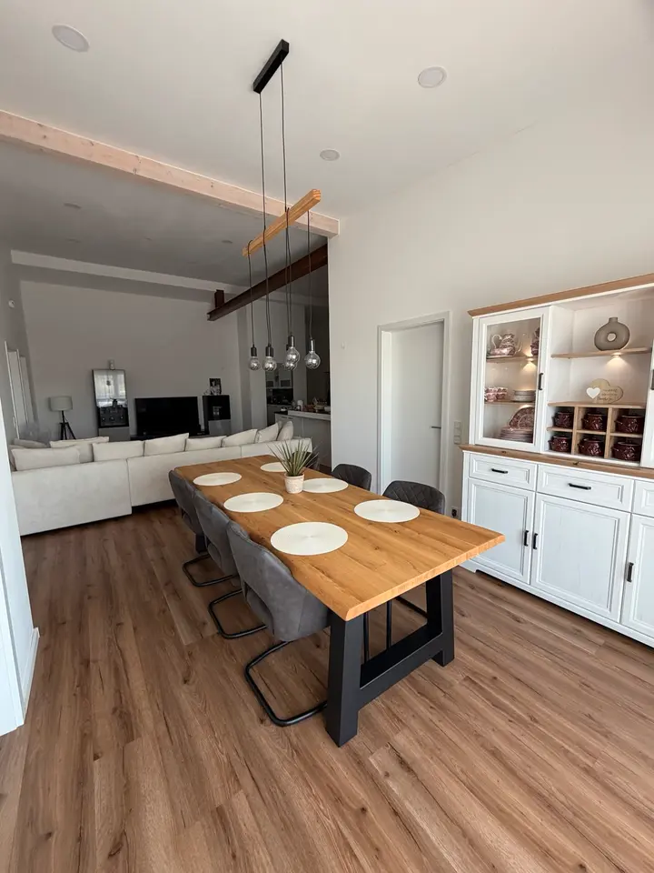 4 Zimmer Wohnung mit 140 m² in Detmold – Bild 6