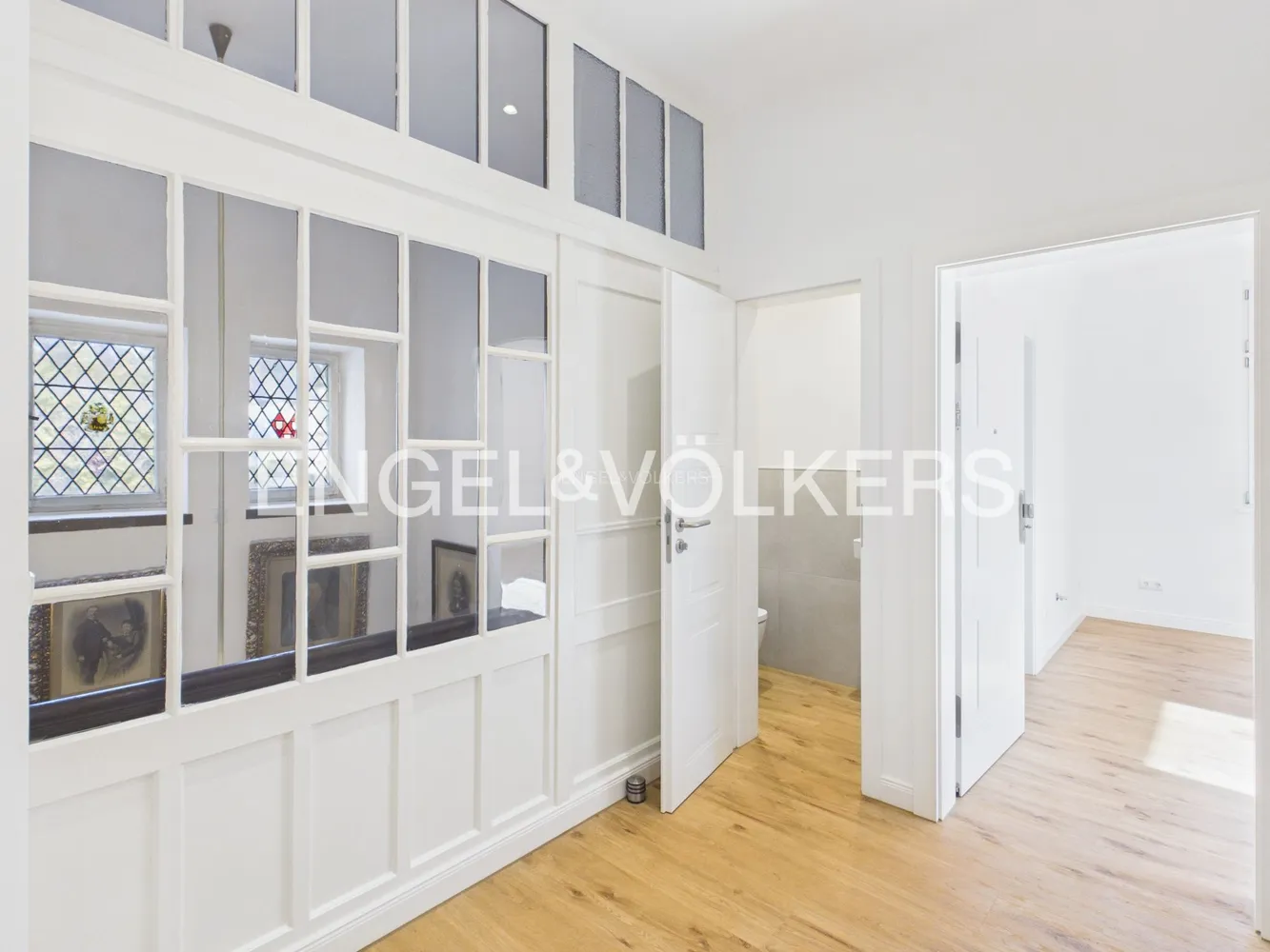 2 Zimmer Wohnung mit 100 m² in Krefeld – Bild 5