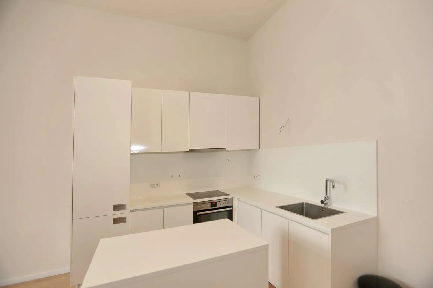 2 Zimmer Wohnung mit 75 m² in Berlin – Bild 6