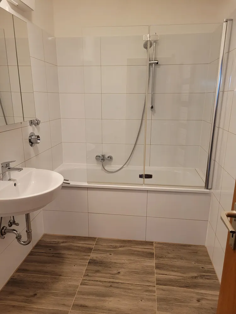 2 room apartment with 57 m² in Cologne – Photo 1