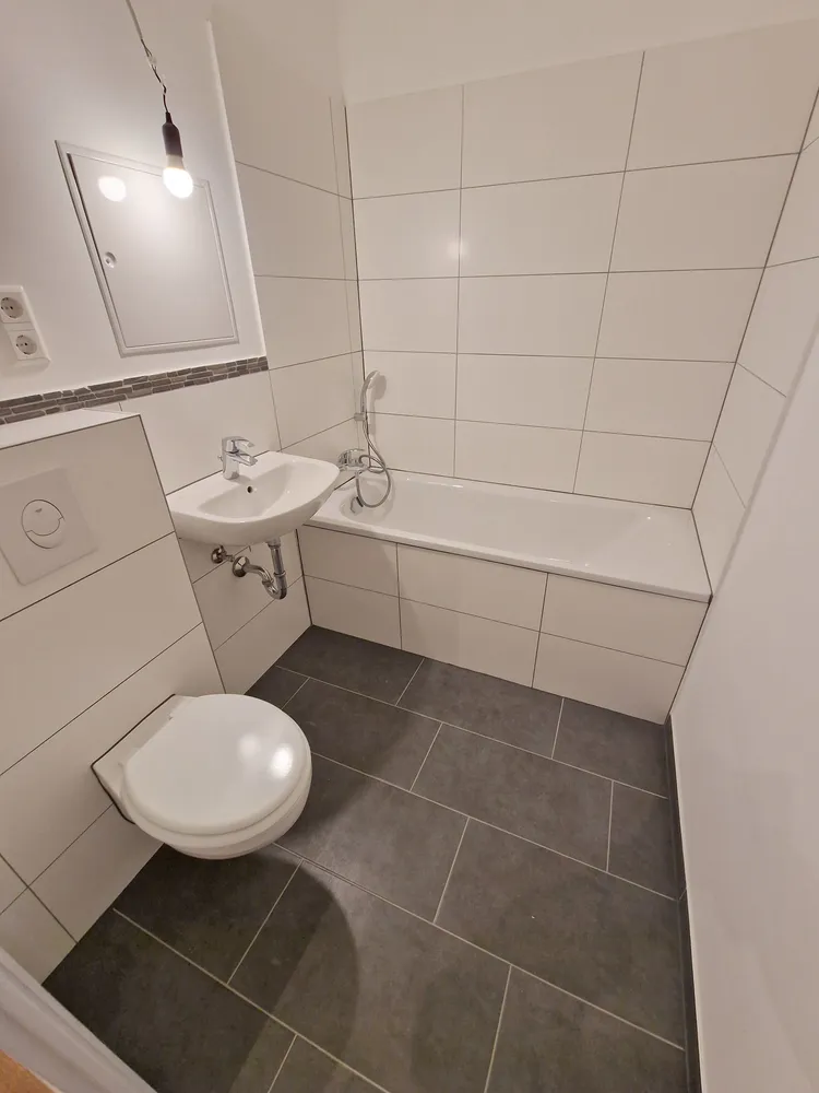 1 Zimmer Wohnung mit 38 m² in Halle (Saale) – Bild 5