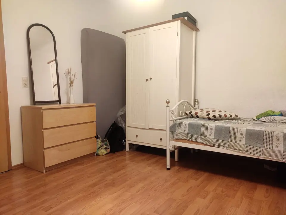 WG-Zimmer mit 65 m² in Stuttgart – Bild 2