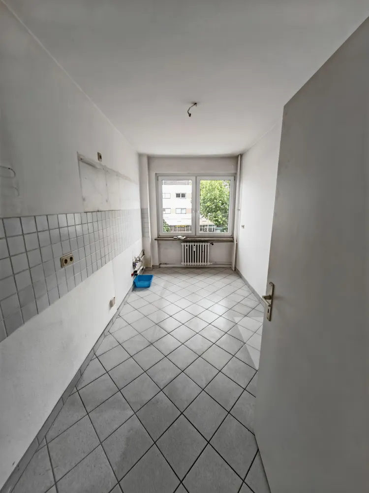 3 Zimmer Wohnung mit 87 m² in Frankfurt am Main – Bild 7