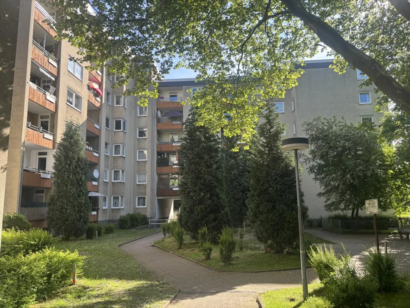 3 Zimmer Wohnung mit 76 m² in Bochum – Bild 1