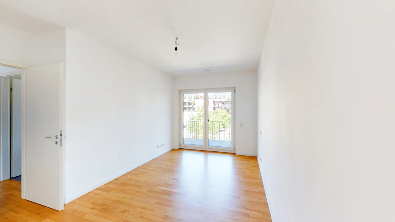 3 Zimmer Wohnung mit 96 m² in Frankfurt am Main – Bild 1