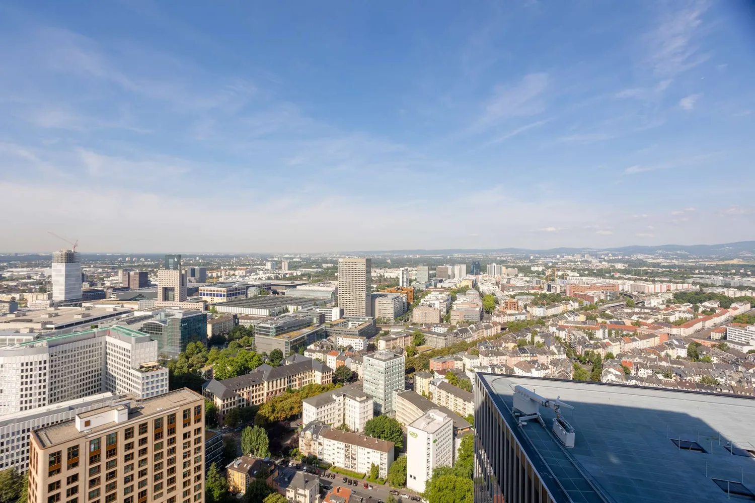 2 Zimmer Wohnung mit 71 m² in Frankfurt am Main – Bild 7