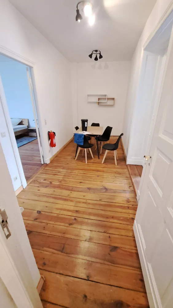 2 Zimmer Wohnung mit 87 m² in Berlin – Bild 3