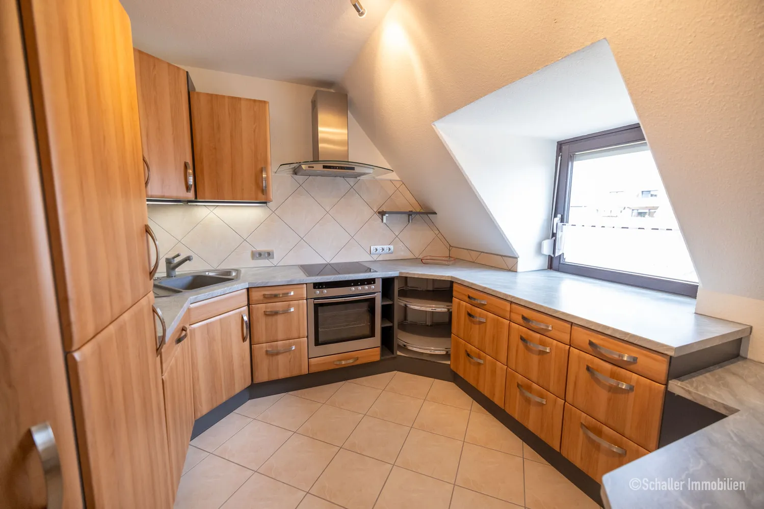 4 Zimmer Wohnung mit 115 m² in Nürnberg – Bild 7