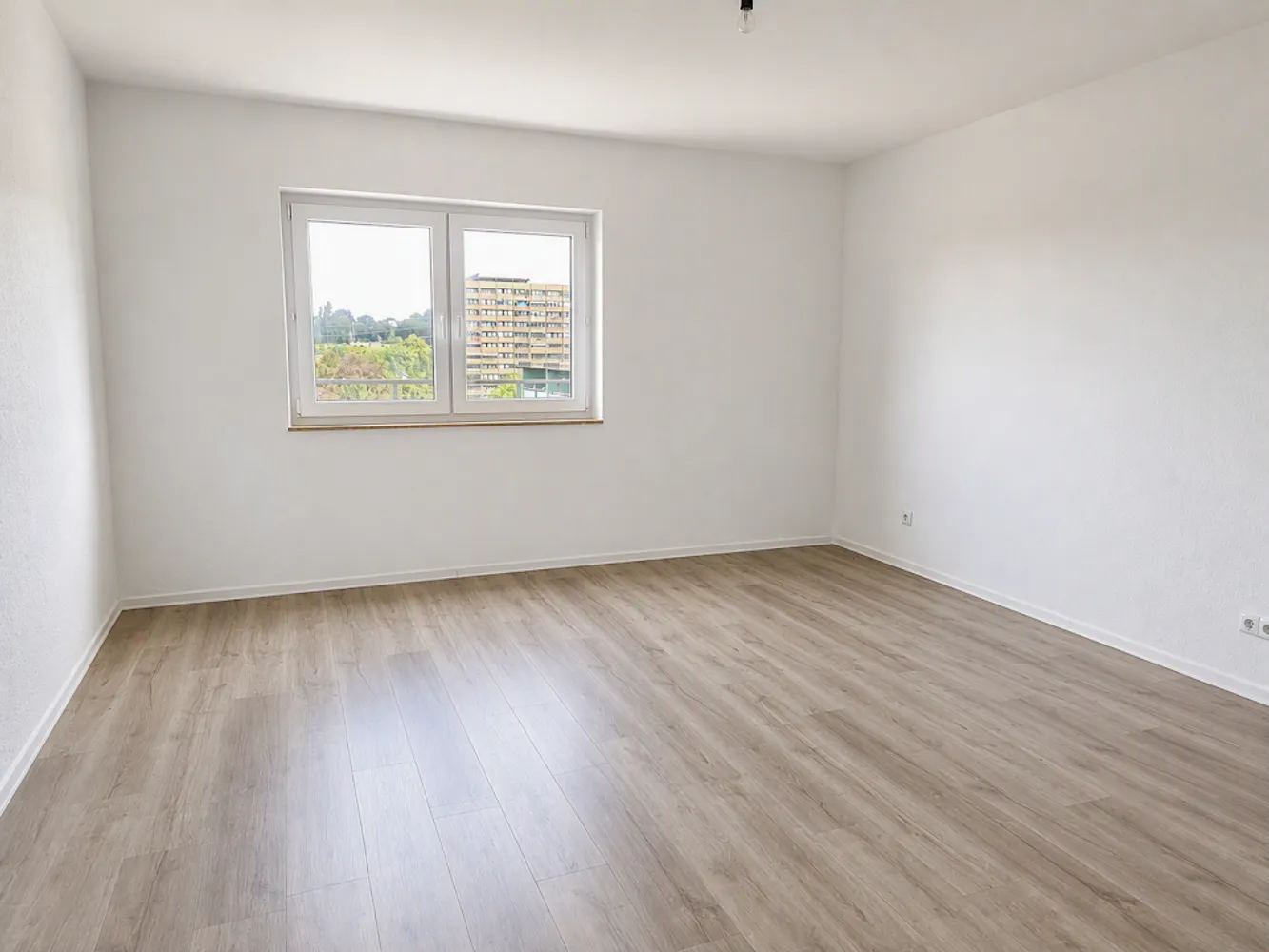 2 Zimmer Wohnung mit 71 m² in Aachen – Bild 1