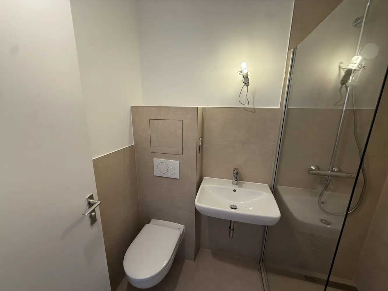 1 room apartment with 33 m² in Munich – Photo 9