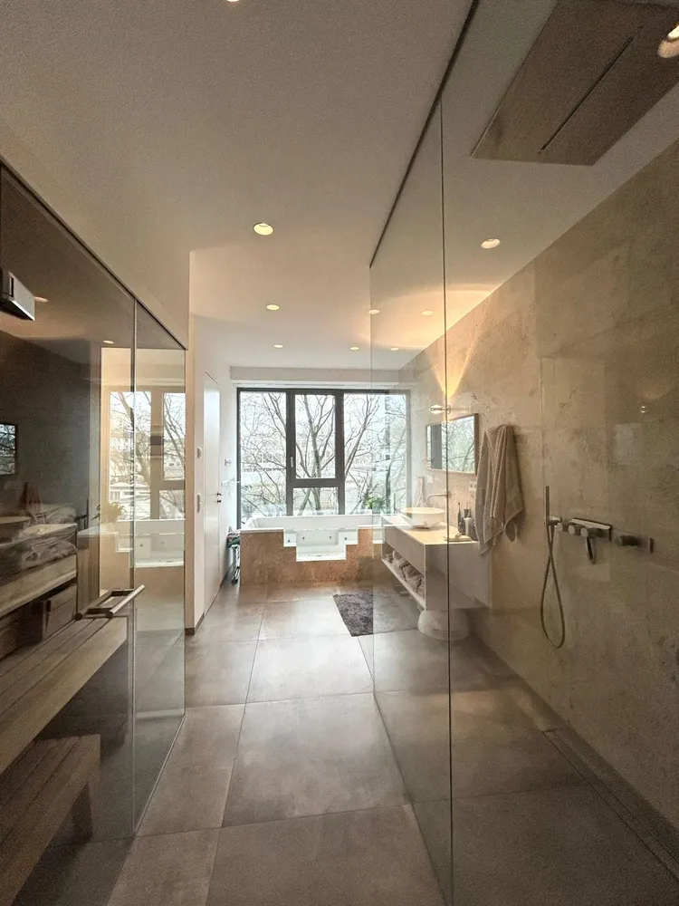 4 Zimmer Wohnung mit 240 m² in Frankfurt am Main – Bild 8