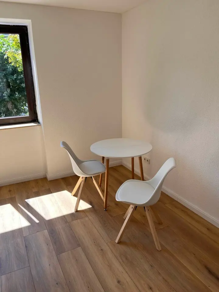 2 Zimmer Wohnung mit 31 m² in Saarbrücken – Bild 2
