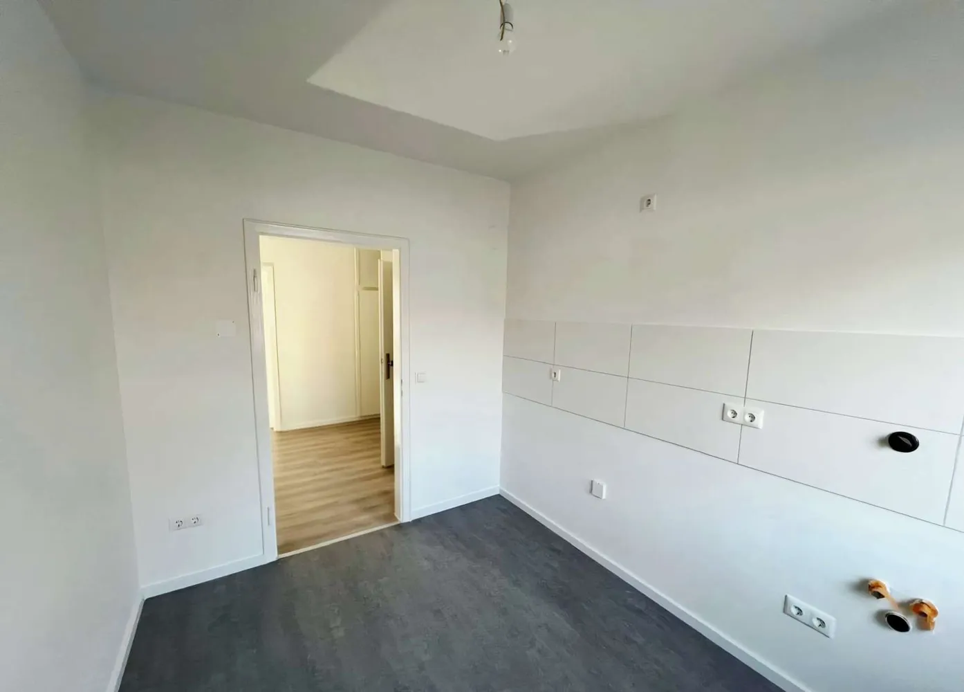 2 Zimmer Wohnung mit 60 m² in Duisburg – Bild 4