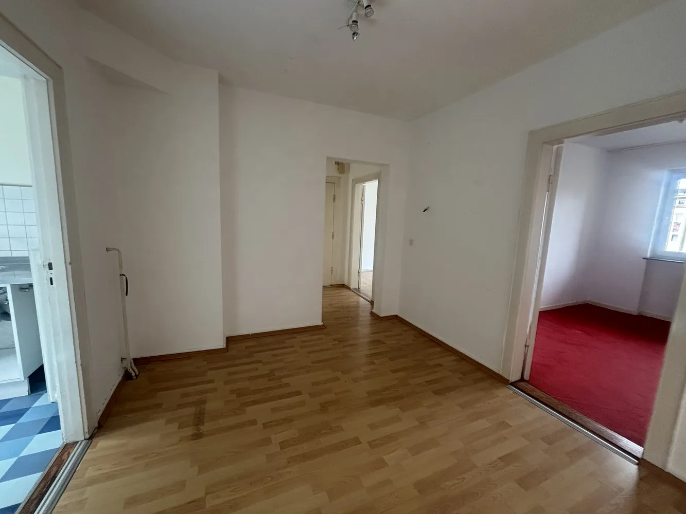 4 Zimmer Wohnung mit 90 m² in Kiel – Bild 3