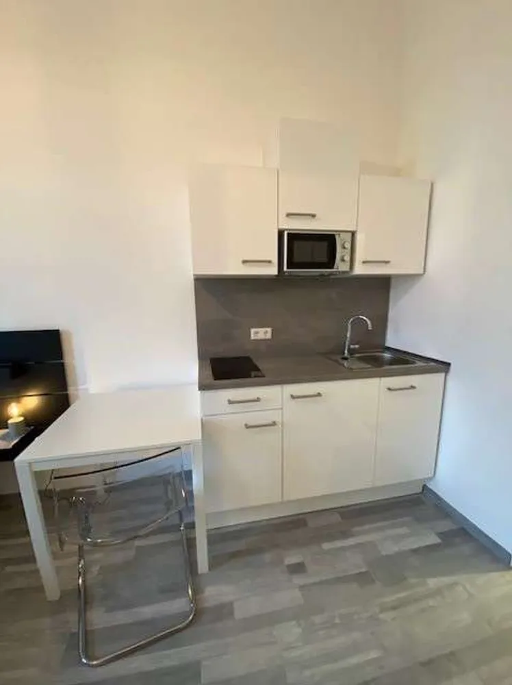 1 Zimmer Wohnung mit 22 m² in Wiesbaden – Bild 2