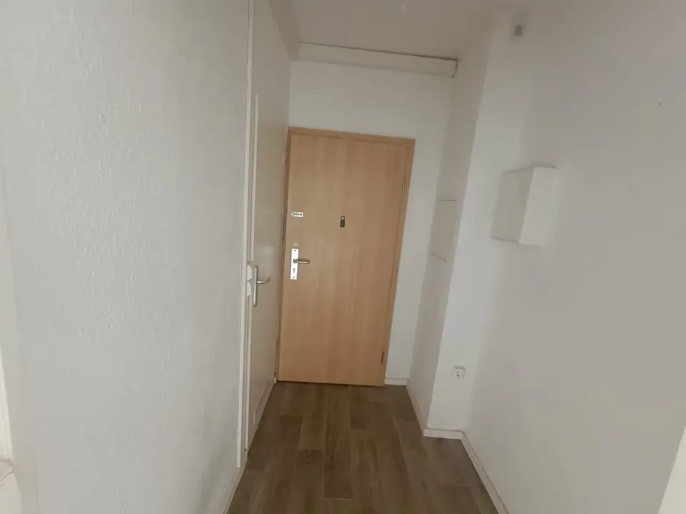 2 Zimmer Wohnung mit 34 m² in Halle (Saale) – Bild 6