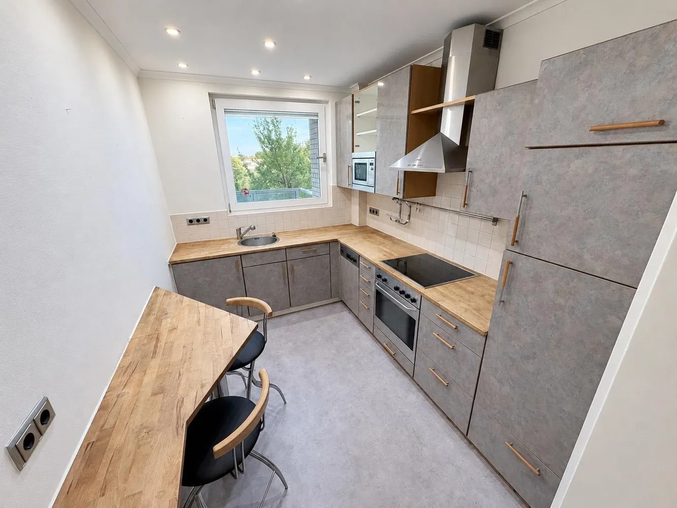 2 Zimmer Wohnung mit 60 m² in Hamburg – Bild 2