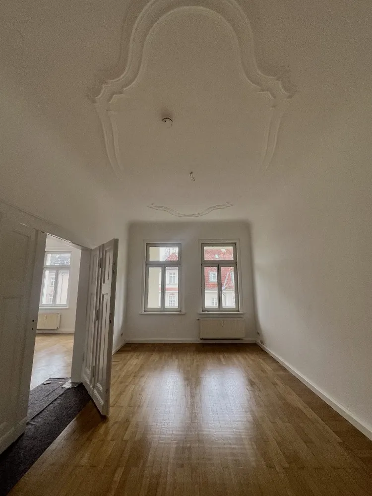 4 Zimmer Wohnung mit 157 m² in Leipzig – Bild 1