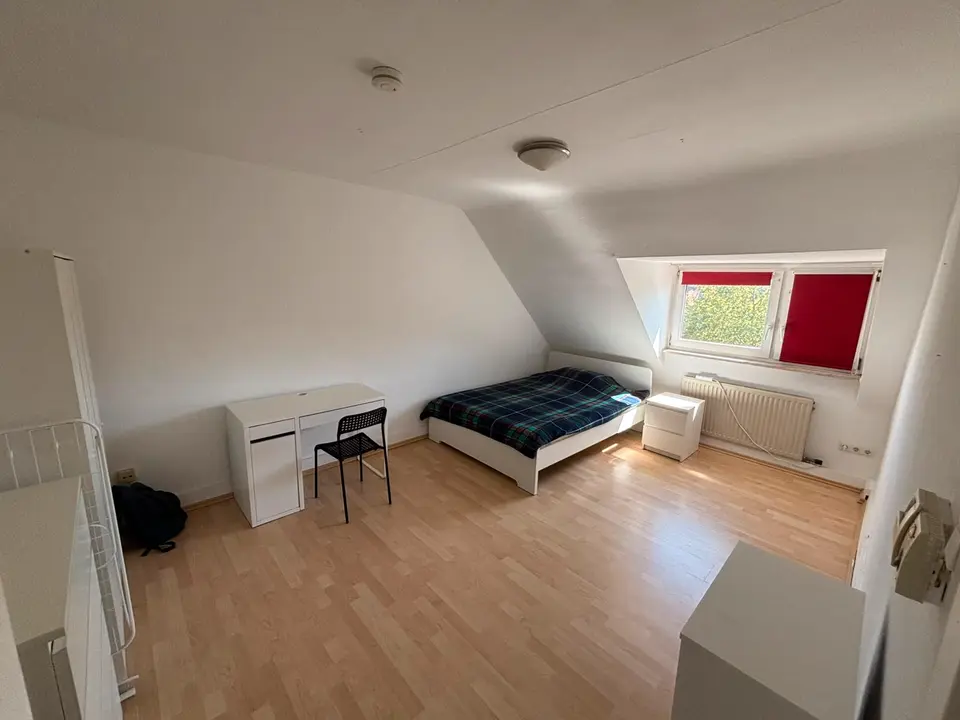WG-Zimmer mit 18 m² in Karlsruhe – Bild 3