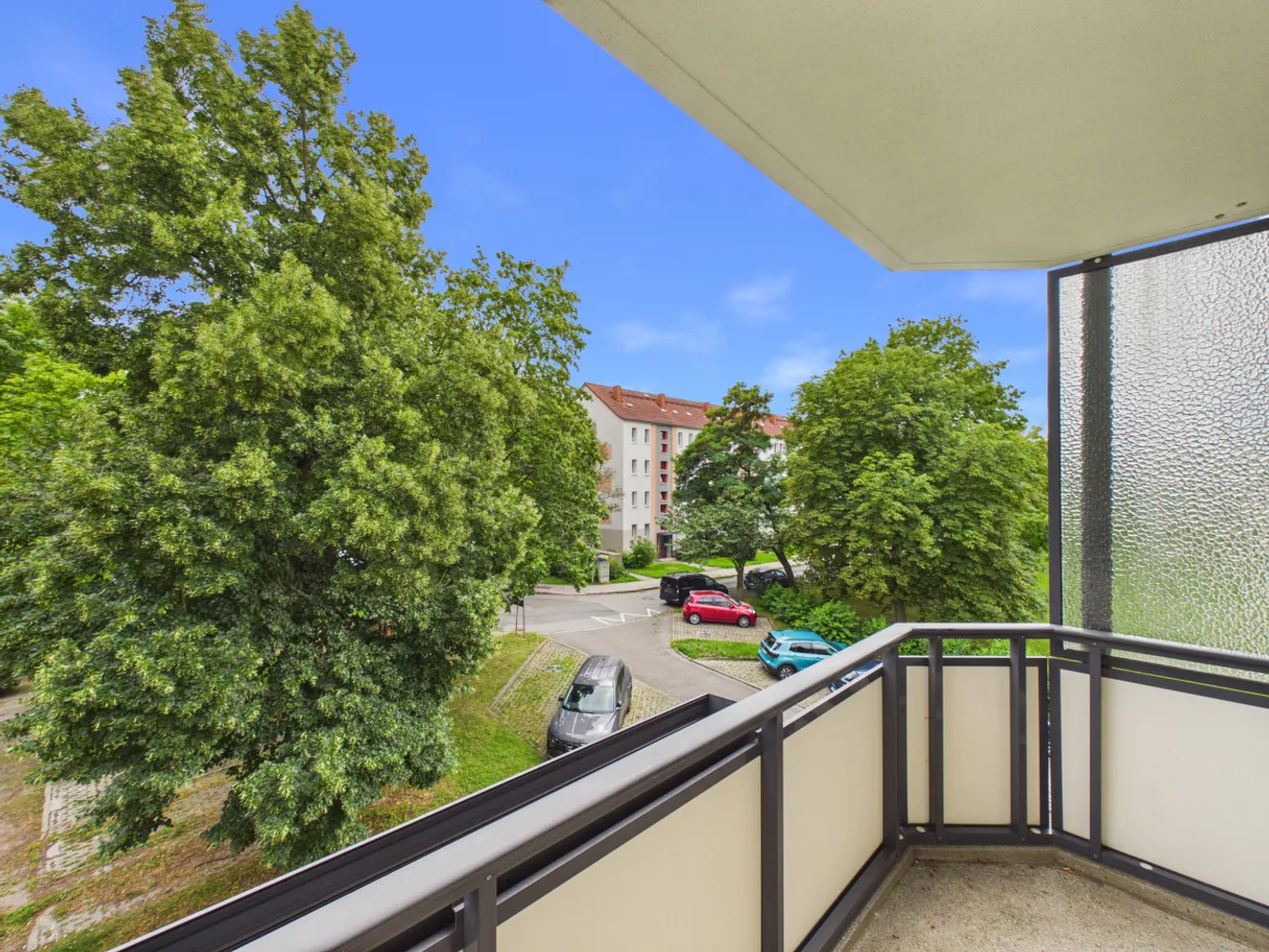 3 room apartment with 60 m² in Chemnitz – Photo 4