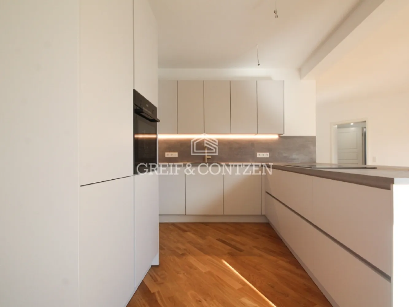 3 Zimmer Wohnung mit 117 m² in Köln – Bild 1