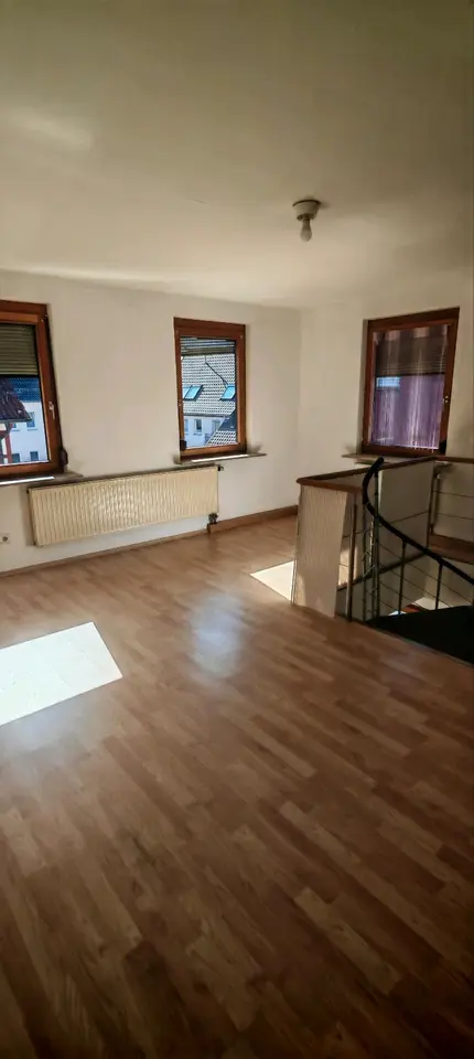 5 Zimmer Wohnung mit 136 m² in Metzingen – Bild 8
