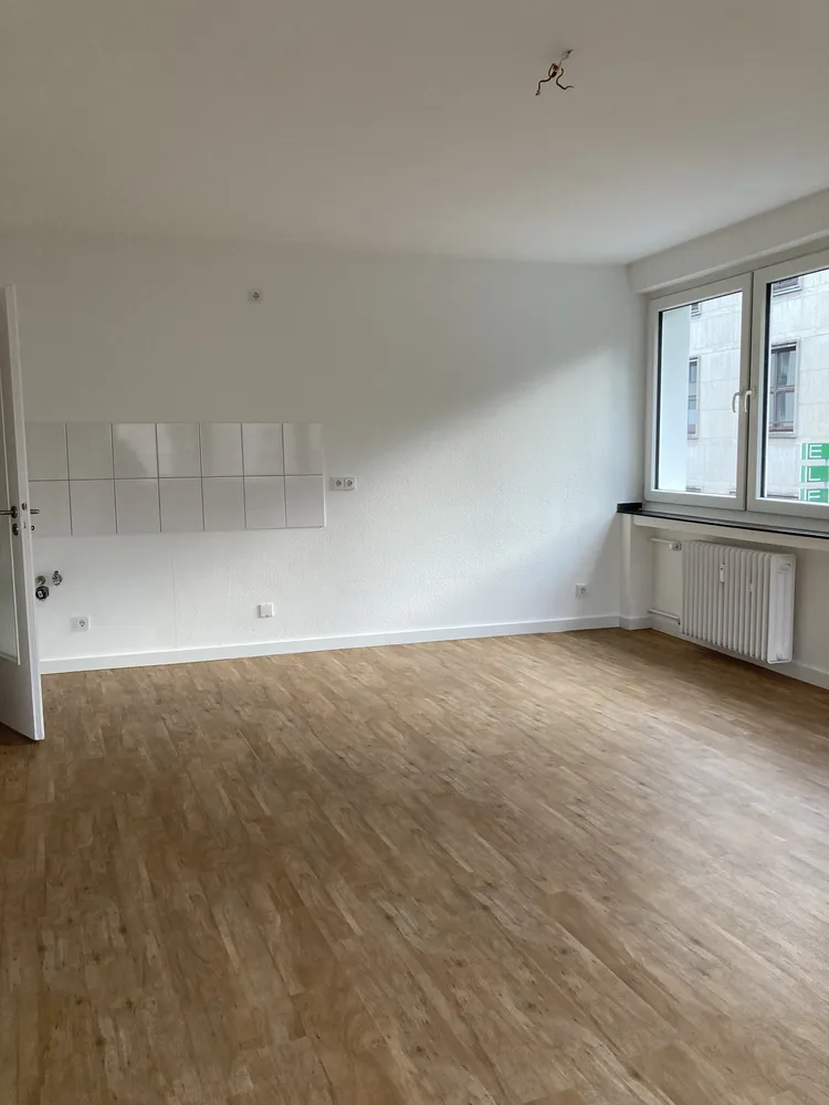 1 Zimmer Wohnung mit 32 m² in Köln – Bild 4