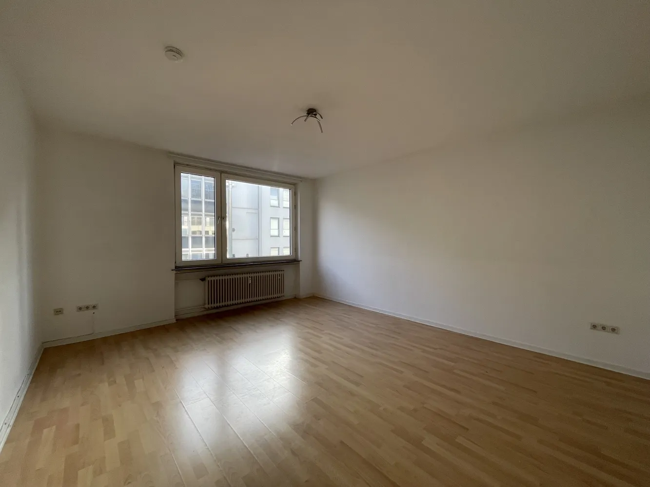 2 Zimmer Wohnung mit 60 m² in Hannover – Bild 3