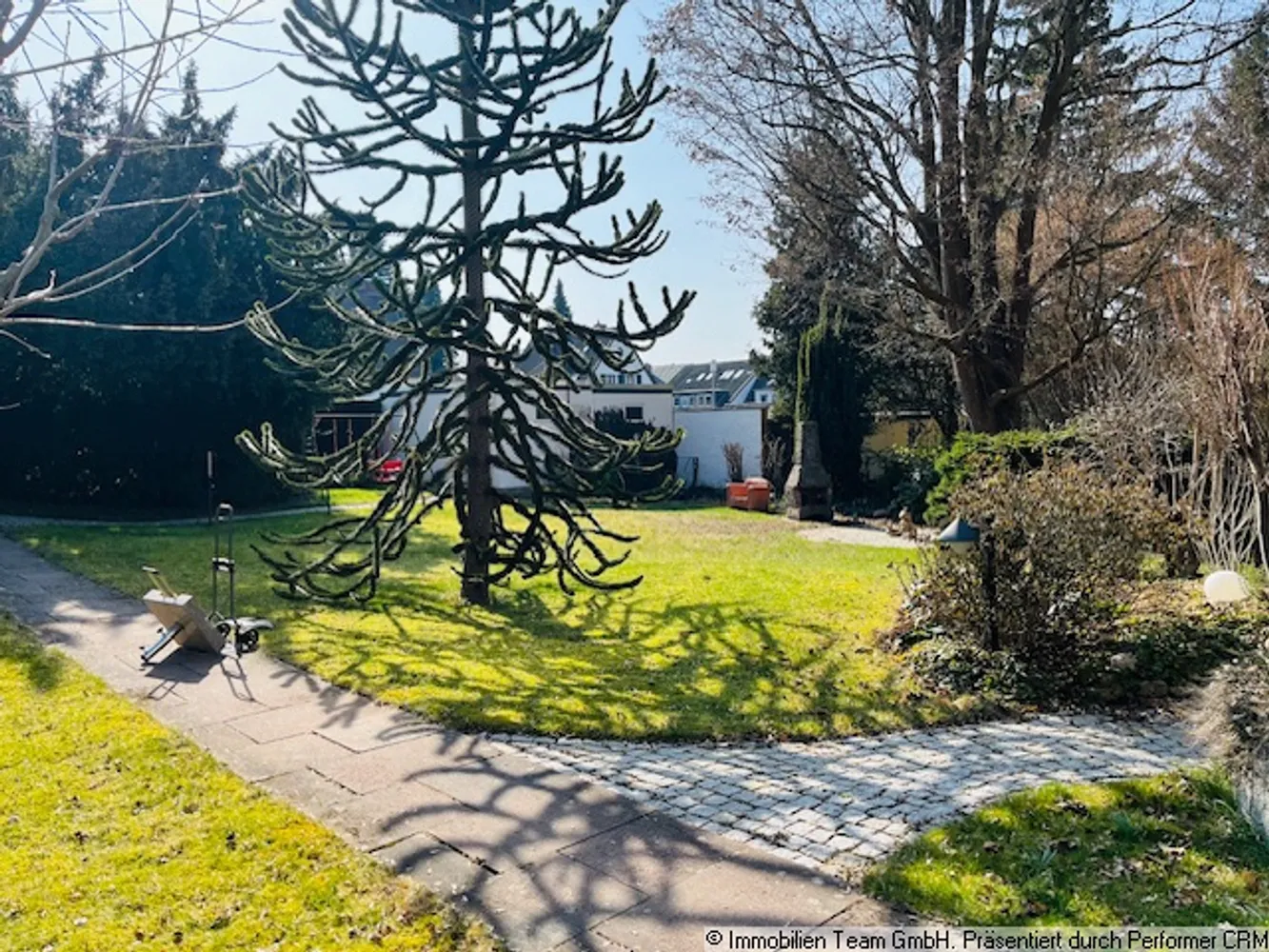 7 Zimmer Haus mit 260 m² in Hildesheim – Bild 4