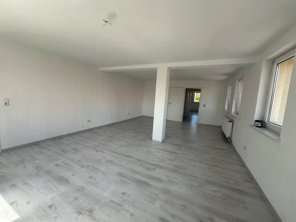5 Zimmer Wohnung mit 120 m² in Northeim – Bild 1