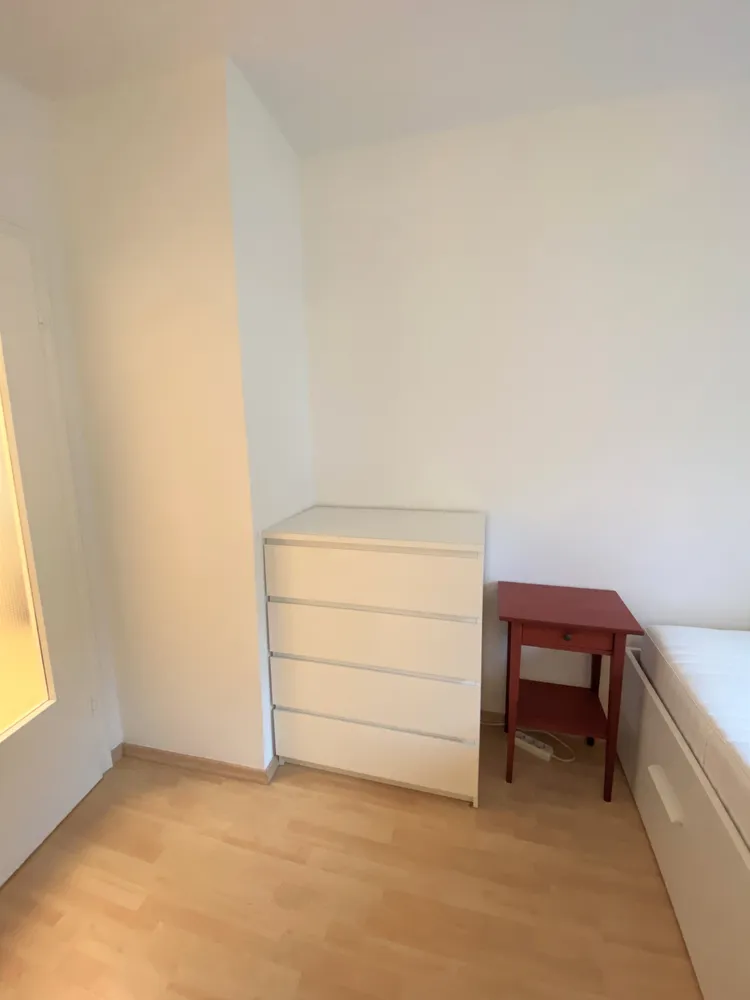 1 room apartment with 35 m² in Cologne – Photo 11