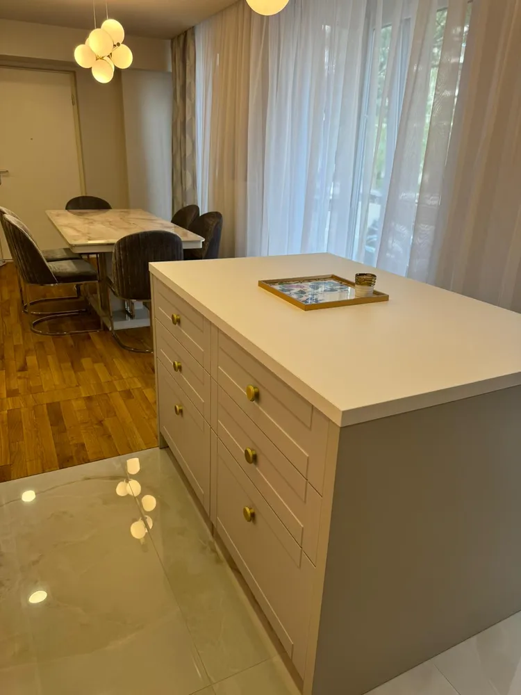 4 Zimmer Wohnung mit 121 m² in München – Bild 5