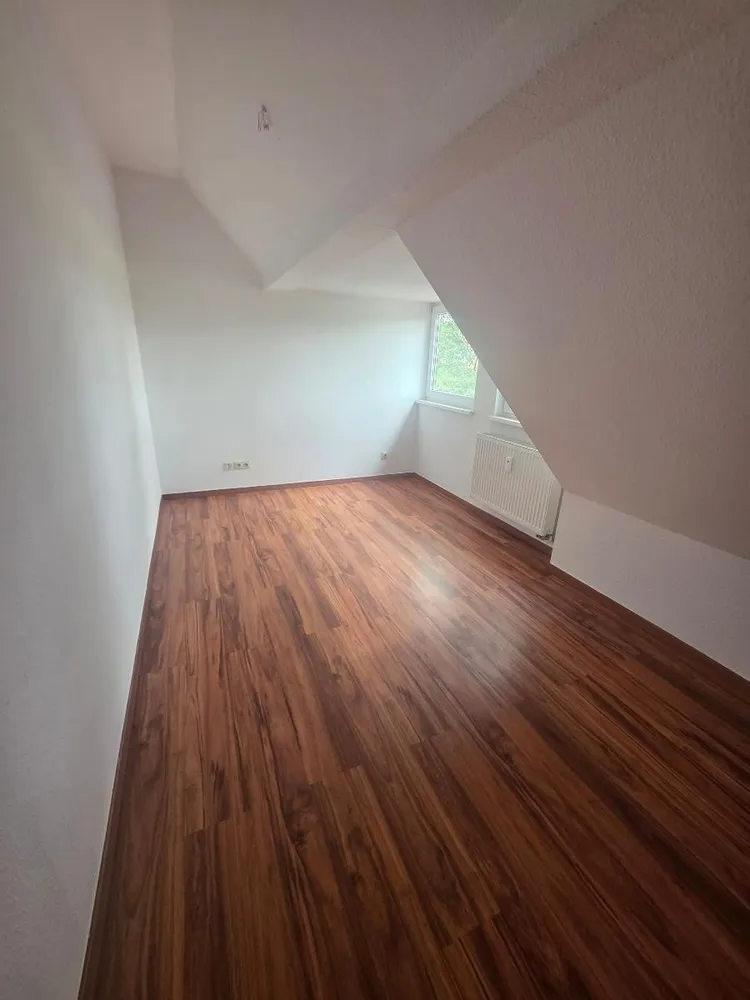 3 Zimmer Wohnung mit 100 m² in Erfurt – Bild 4