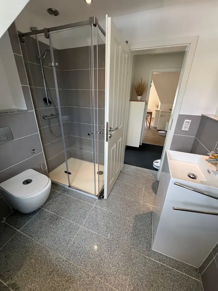 6 Zimmer Wohnung mit 277 m² in Neumünster – Bild 5