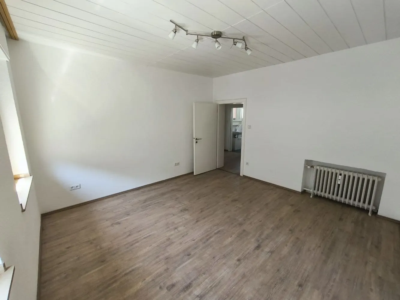2 Zimmer Wohnung mit 85 m² in Krefeld – Bild 12