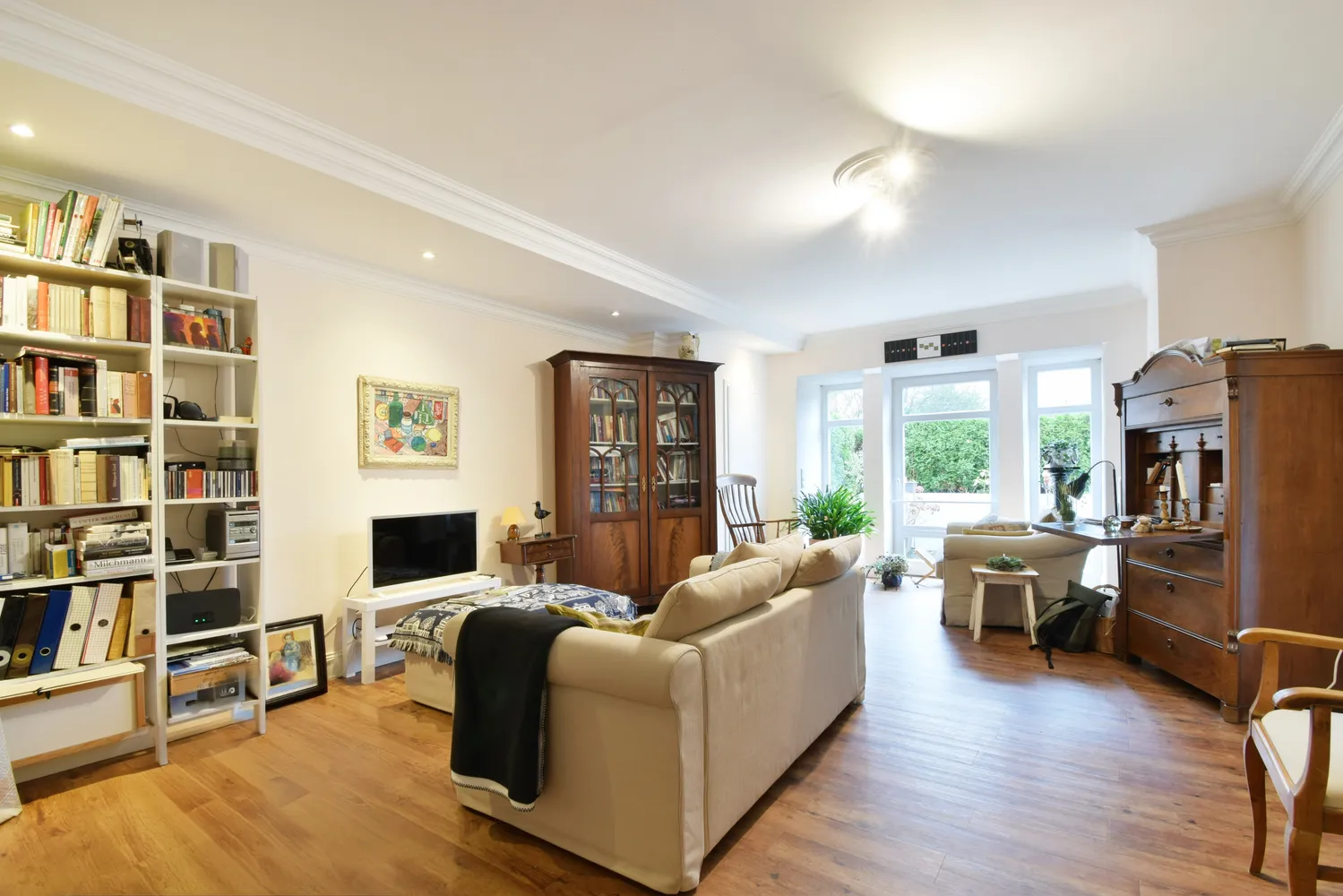 2 Zimmer Wohnung mit 76 m² in Hamburg – Bild 3