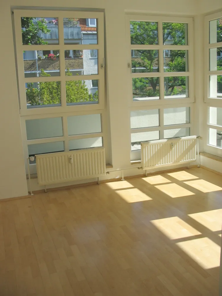 4 Zimmer Wohnung mit 196 m² in Berlin – Bild 3