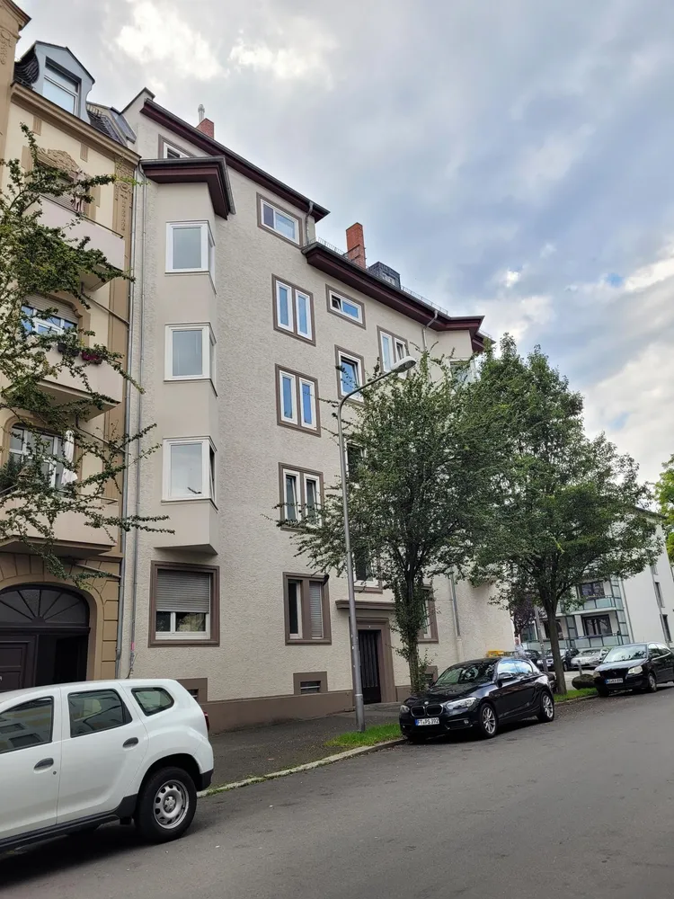 2 Zimmer Wohnung mit 72 m² in Wiesbaden – Bild 2