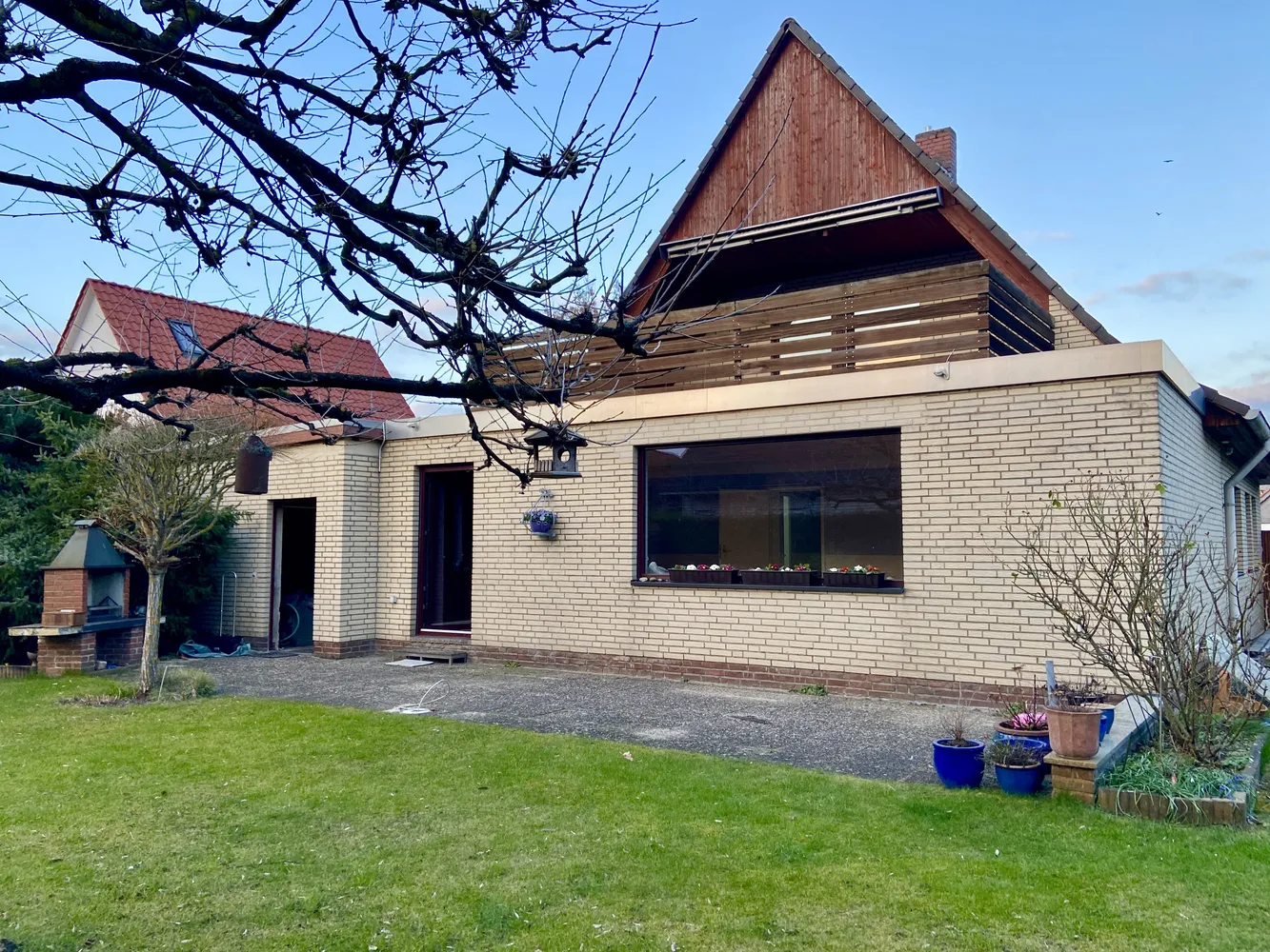 5 Zimmer Haus mit 182 m² in Hannover – Bild 2