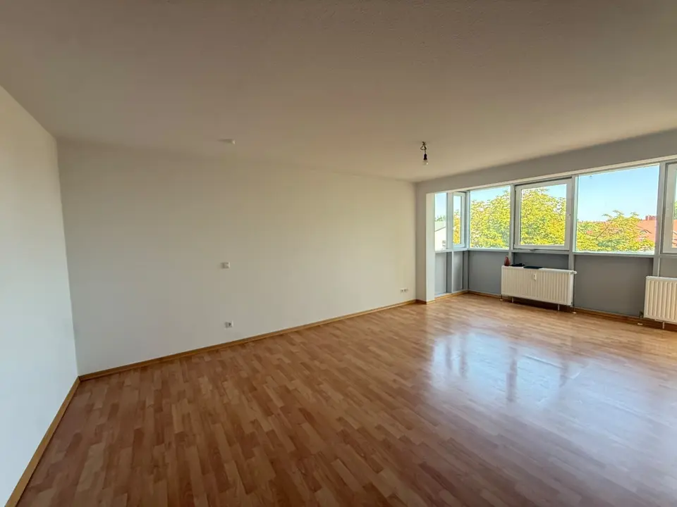 2 room apartment with 70 m² in Magdeburg – Photo 2