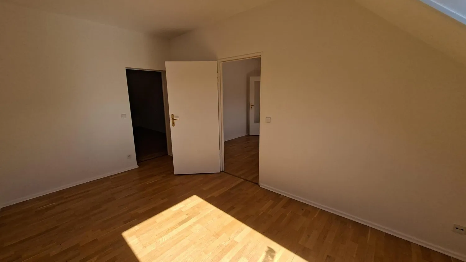 3 Zimmer Wohnung mit 58 m² in Berlin – Bild 3