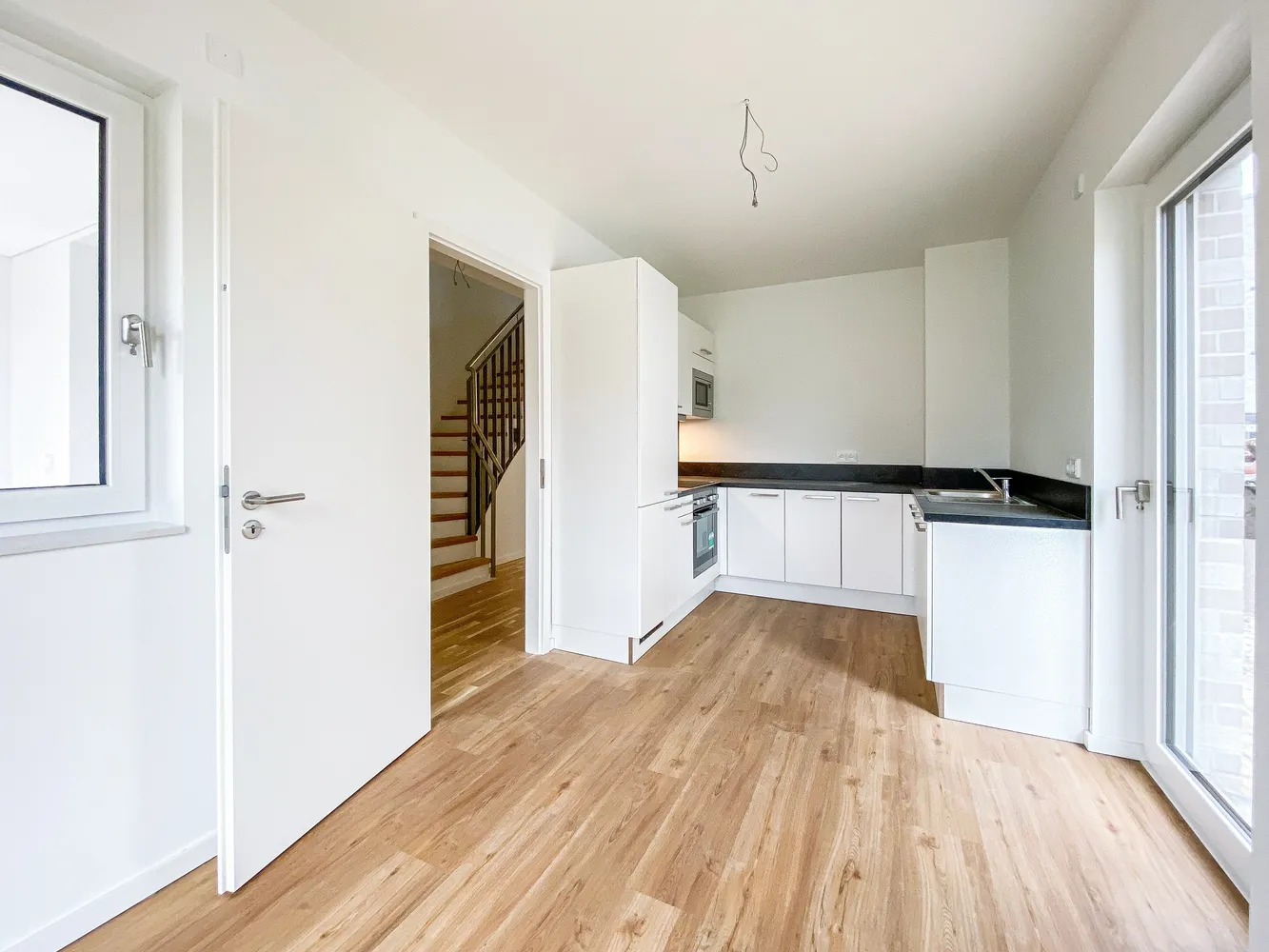 5 Zimmer Wohnung mit 149 m² in Hamburg – Bild 2